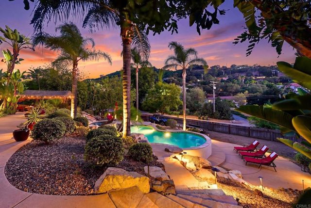 2602 Canyon Crest Drive, Escondido, CA 92027