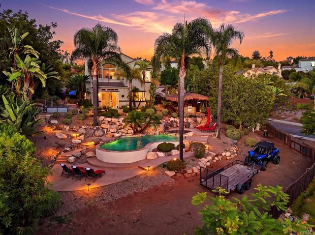 2602 Canyon Crest Drive, Escondido, CA 92027