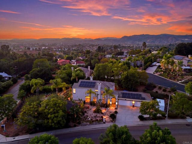 2602 Canyon Crest Drive, Escondido, CA 92027