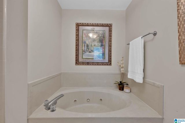2229 BANEBERRY DRIVE, Hoover, AL 35244