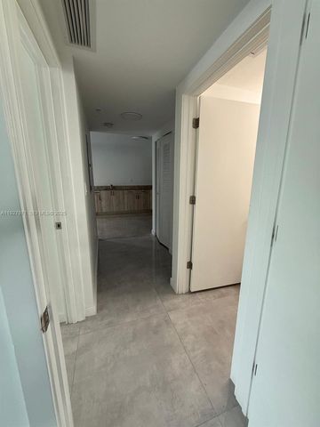 14752 NE 6th Ave 205, Miami, FL 33161