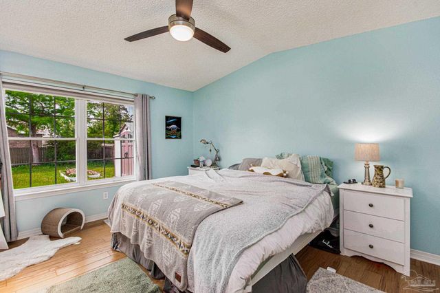 5272 Choctaw Ave, Pensacola, FL 32507