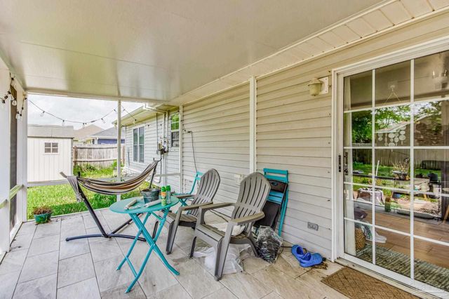 5272 Choctaw Ave, Pensacola, FL 32507