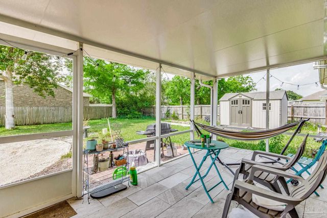 5272 Choctaw Ave, Pensacola, FL 32507