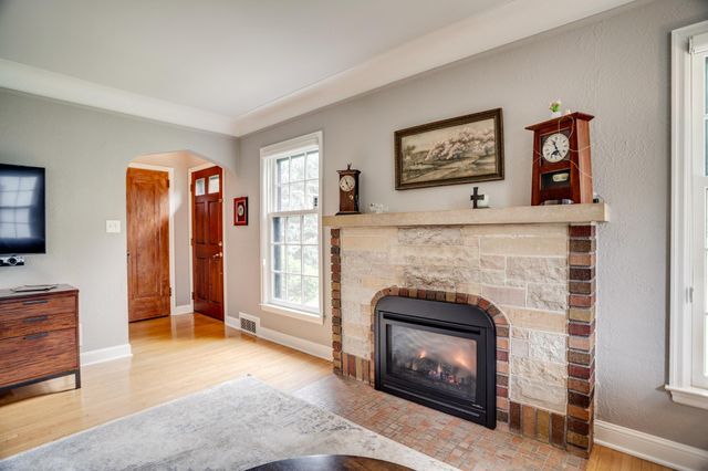 5424 Columbus Avenue, Minneapolis, MN 55417