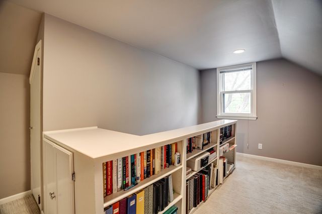 5424 Columbus Avenue, Minneapolis, MN 55417