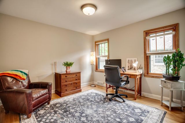 5424 Columbus Avenue, Minneapolis, MN 55417