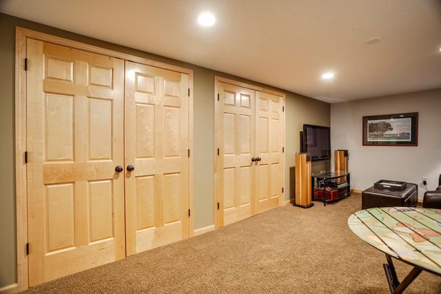 5424 Columbus Avenue, Minneapolis, MN 55417