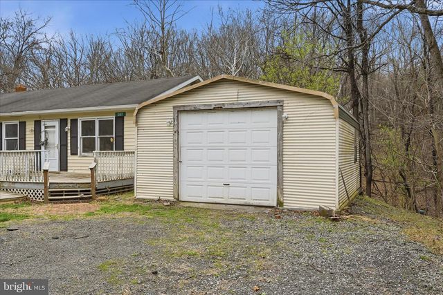 397 WHITE OAK LN, Bluemont, VA 20135