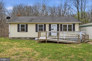 397 WHITE OAK LN, Bluemont, VA 20135