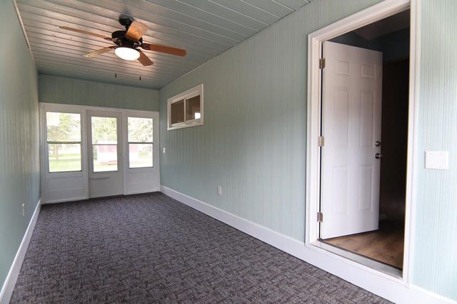 1829 E Memorial Drive, Janesville, WI 53545
