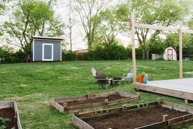 547 Harding Pl, Nashville, TN 37211