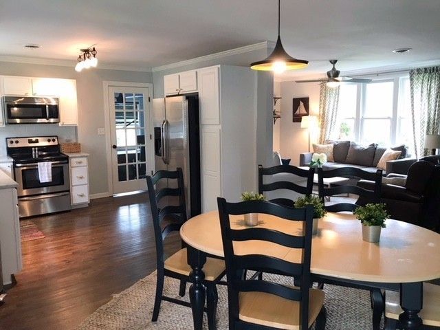 547 Harding Pl, Nashville, TN 37211