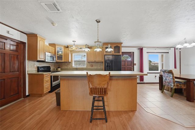 3250 SANTA BARBARA DRIVE, Punta Gorda, FL 33983