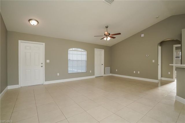 2701 36th ST SW, Lehigh Acres, FL 33976