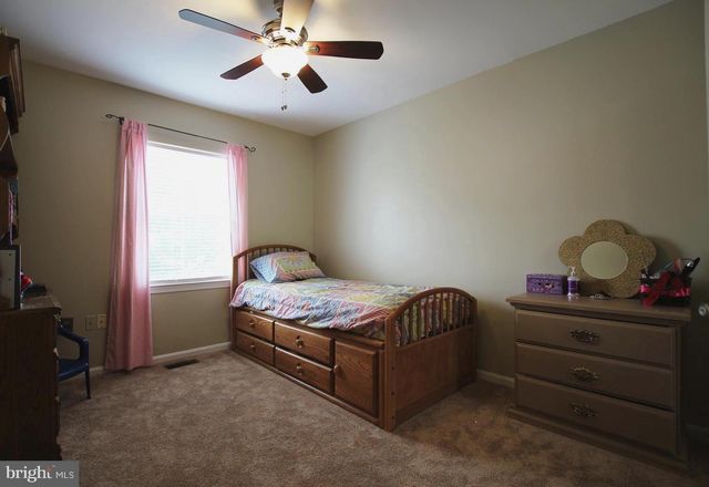 5459 TILLARY CT, Burke, VA 22015