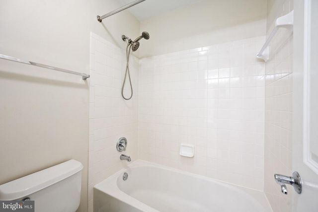 2393 WATTERS GLEN CT, Falls Church, VA 22043