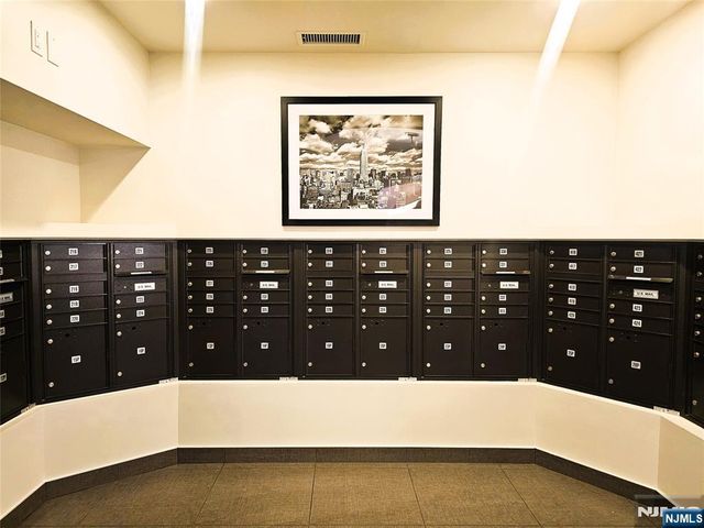 1121 Riverview Avenue 121, Englewood, NJ 07631