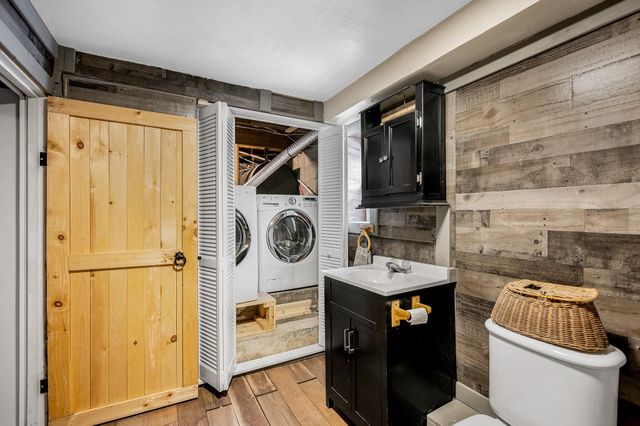 14 Cove Drive, Derry, NH 03038