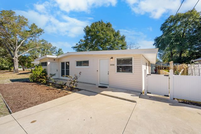 366 NE Osborne Drive, Fort Walton Beach, FL 32548