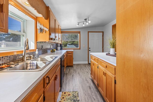 366 NE Osborne Drive, Fort Walton Beach, FL 32548