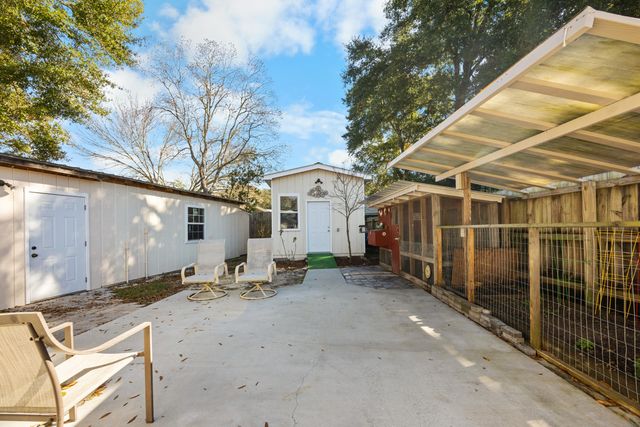 366 NE Osborne Drive, Fort Walton Beach, FL 32548