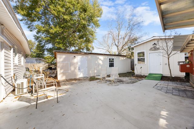 366 NE Osborne Drive, Fort Walton Beach, FL 32548