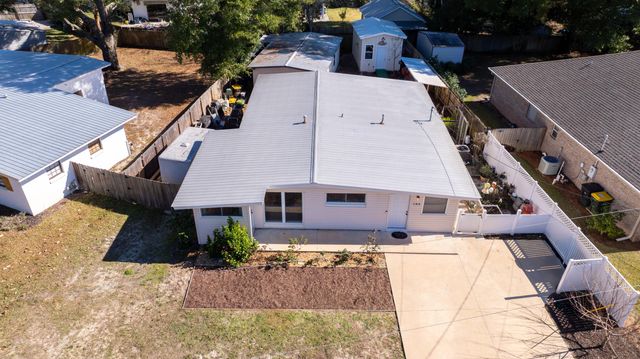 366 NE Osborne Drive, Fort Walton Beach, FL 32548