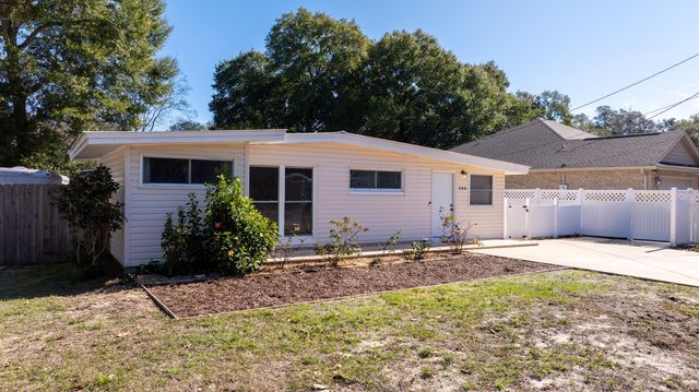 366 NE Osborne Drive, Fort Walton Beach, FL 32548