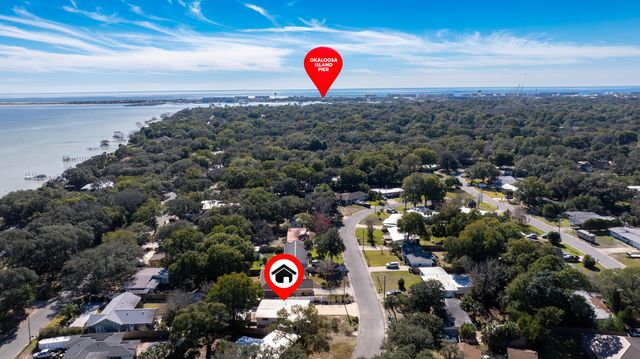 366 NE Osborne Drive, Fort Walton Beach, FL 32548