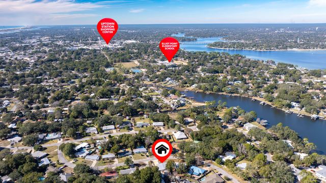 366 NE Osborne Drive, Fort Walton Beach, FL 32548