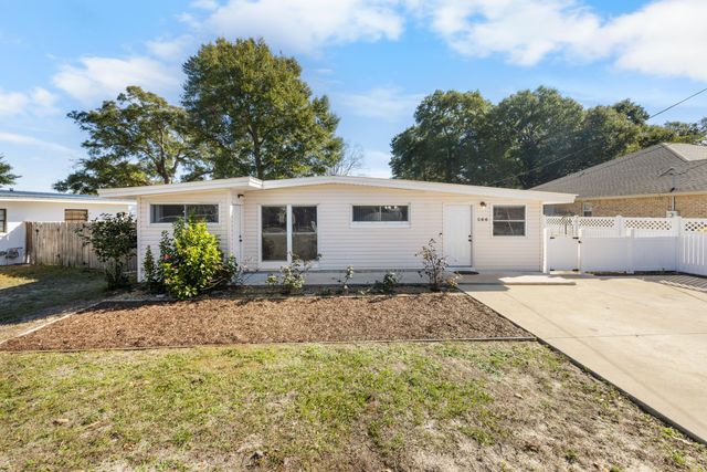 366 NE Osborne Drive, Fort Walton Beach, FL 32548
