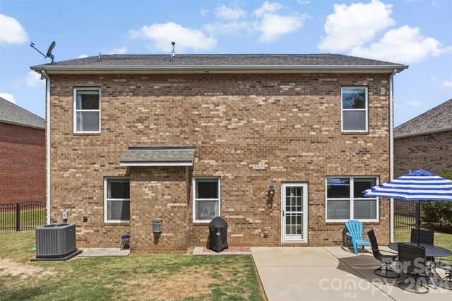 572 Millstream Drive, Rock Hill, SC 29732