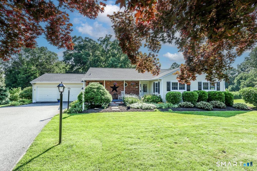 41 High Ridge Road, Brookfield, CT 06804
