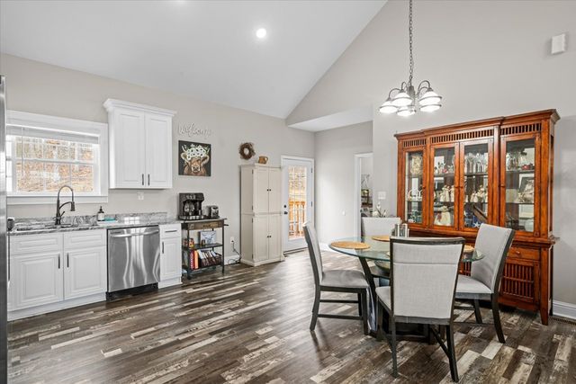 1056 Durgan Place, Dalton, GA 30721