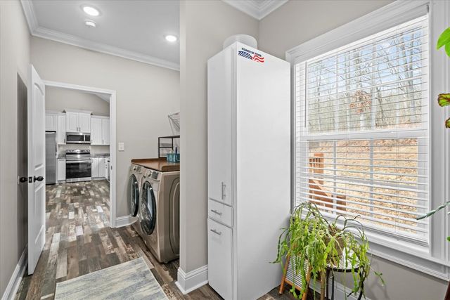 1056 Durgan Place, Dalton, GA 30721