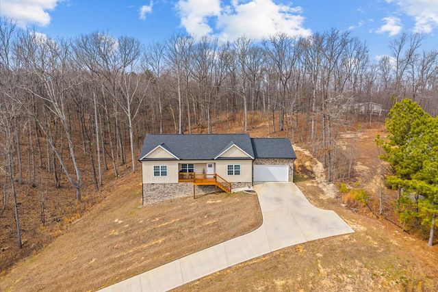 1056 Durgan Place, Dalton, GA 30721