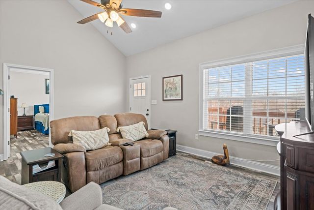 1056 Durgan Place, Dalton, GA 30721