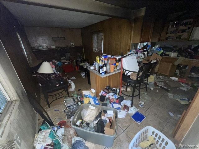 15510 Faircrest Street, Detroit, MI 48205