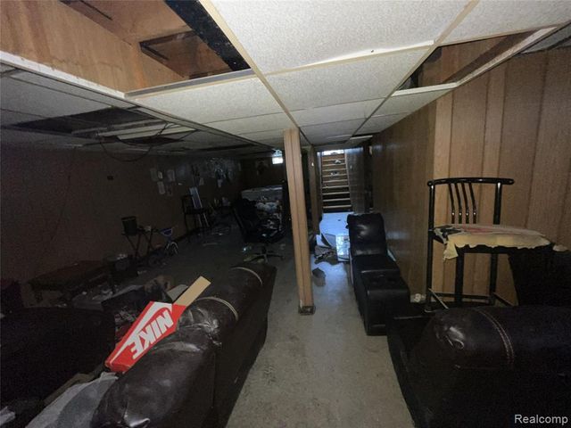 15510 Faircrest Street, Detroit, MI 48205