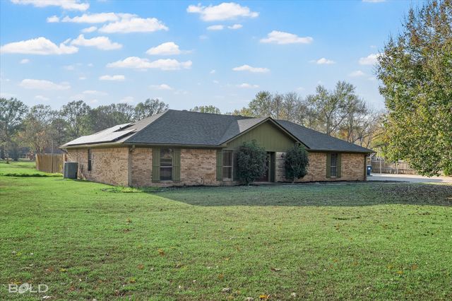 201 Rolling Meadows Lane, Bossier City, LA 71112