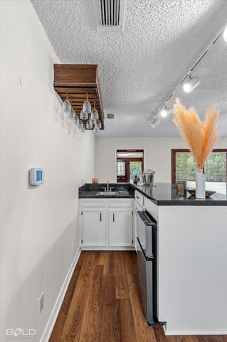 201 Rolling Meadows Lane, Bossier City, LA 71112