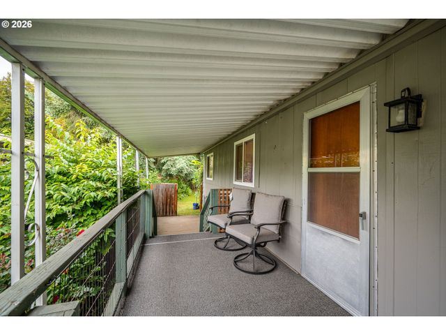 1475 GREEN ACRES Rd 159, Eugene, OR 97408