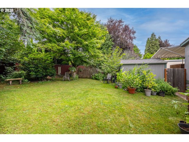 1475 GREEN ACRES Rd 159, Eugene, OR 97408