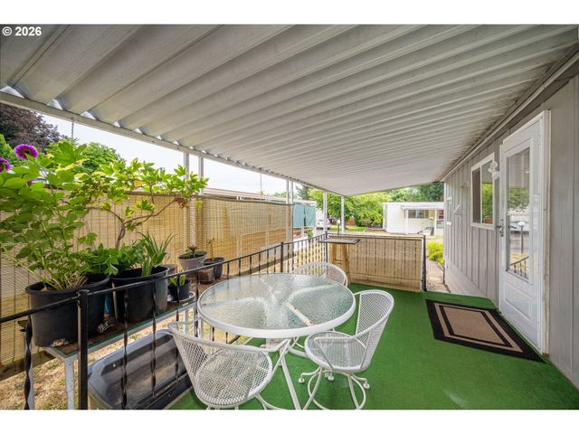 1475 GREEN ACRES Rd 159, Eugene, OR 97408