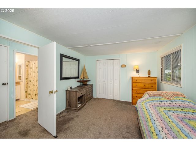 1475 GREEN ACRES Rd 159, Eugene, OR 97408