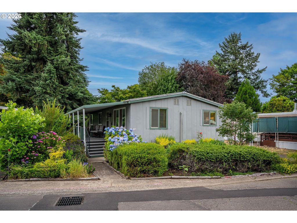 1475 GREEN ACRES Rd 159, Eugene, OR 97408