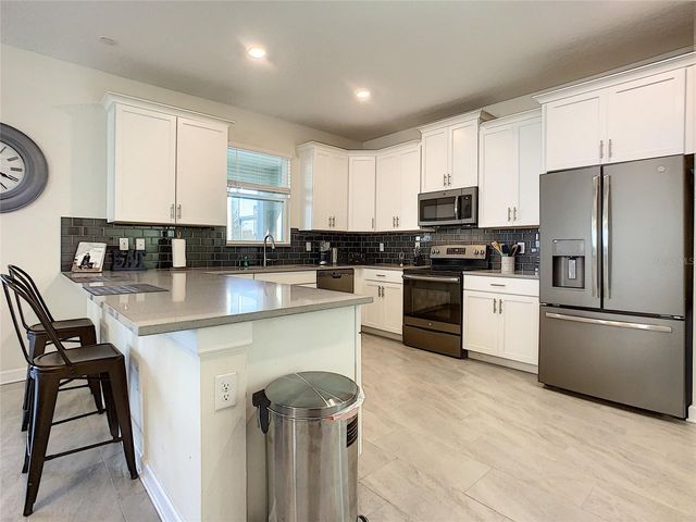 8841 CRUDEN BAY COURT, Davenport, FL 33896