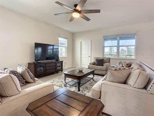 8841 CRUDEN BAY COURT, Davenport, FL 33896