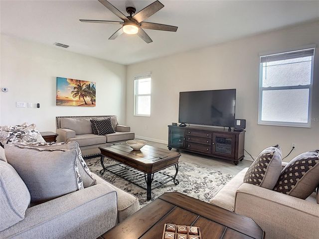 8841 CRUDEN BAY COURT, Davenport, FL 33896